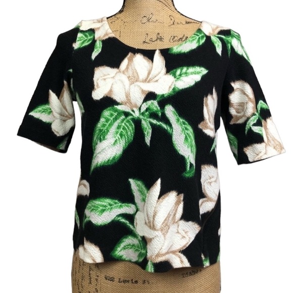 ANTHROPOLOGIE-POSTMARK-FLORAL Side Zip Crop Blouse - Picture 1 of 9
